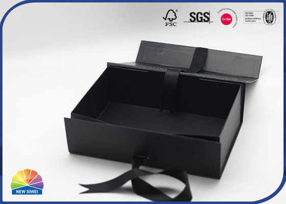 Magnetic Closure CMYK Customzied Foldable Gift Box Matt Lamination With Silk Ribbon